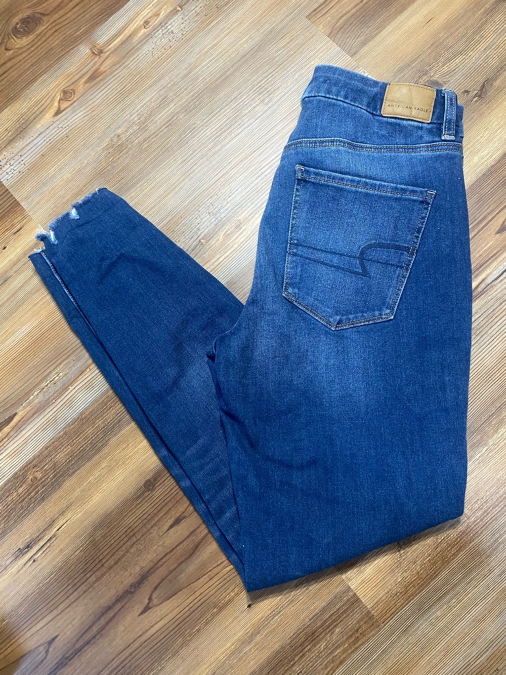 4/$16 American Eagle Curvy Jeggings